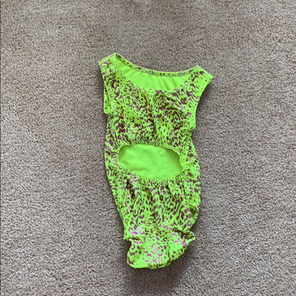Size small little girls leotard for gymnastics